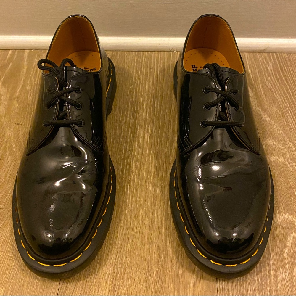 DOCS Patent Leather